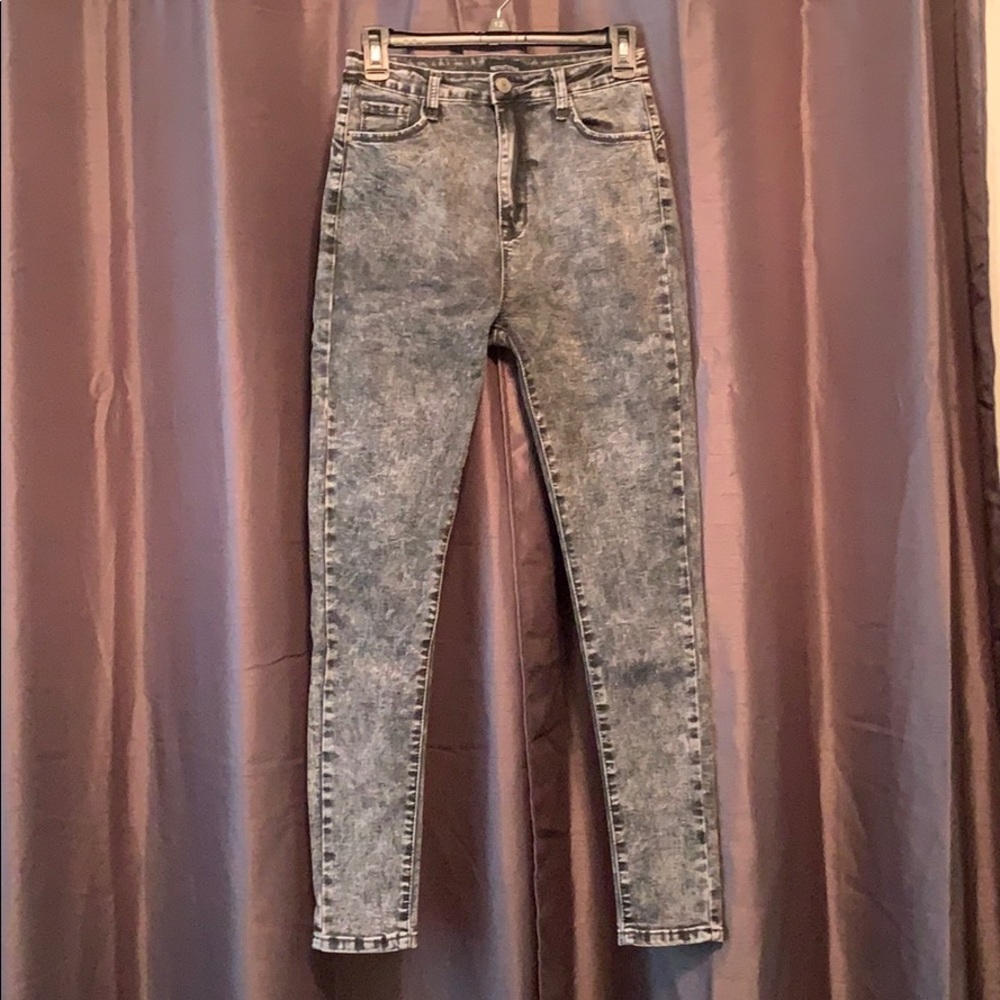High waisted black jeans
